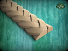 Load image into Gallery viewer, A wooden braid-like object is shown against a green background, with a logo for Master Oak visible in the top right corner.