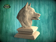 Load image into Gallery viewer, Husky wooden statue, Husky finial bed post, Husky statue of wood, Wooden dog statue cap