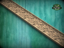 Load image into Gallery viewer, Interconnected Loops and Flowers Carved Moulding – Timeless Elegance, 40" Intricate Weaving Pattern, 1 pc, Unpainted, Baguette
