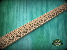 Load image into Gallery viewer, Gothic Flipping Moulding - Medieval Pattern, 40", 1 pc, Unpainted, Baguette, Carved decor