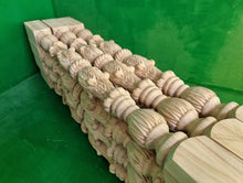 Load image into Gallery viewer, Carved balustrade of wood, carved banister of wood, stair balusters, Custom size wood balusters for stairs