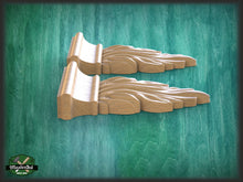 Load image into Gallery viewer, Acanthus leaf drop applique, 2pcs, Antique wooden onlay, Furniture wooden applique Unpainted, Set 2pc, Home Wall Embellishments