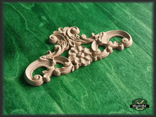 Load image into Gallery viewer, Classical Custom Center Onlay With Scrolls, 1pc, Home Wall Embellishments, Furniture Carving, Wood Onlay
