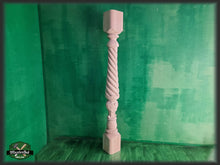 Load image into Gallery viewer, Carved balustrade of wood, carved banister of wood, stair balusters, Custom size wood balusters for stairs