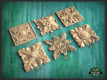 Load image into Gallery viewer, Квадратная резная деревянная розетка, 1 шт., украшения для дома, квадратные деревянные накладки, декор для деревянных стен