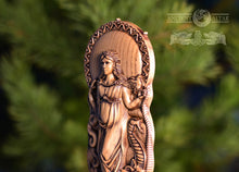Load image into Gallery viewer, Gaia, Wiccan Goddess statue, Nature, witch, druid, Ancient, Mythology, wicca, Greek, altar,mother earth