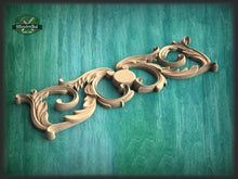 Load image into Gallery viewer, Unpainted Wood Carved Applique Onlay, 1pc, Home Wall Embellishments, Furniture Carving, Wood Onlay