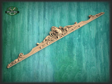 Load image into Gallery viewer, Lion Onlay above the entrance, Large oak floral center onlay with lion gead, horizontal decor, carved decoration of wood, wooden onlay