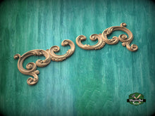 Load image into Gallery viewer, Decorative wood Baroque long corner onlay, Set of 2pc, decorative wood trim