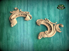 Load image into Gallery viewer, Pair of Baroque Decorative corner wood applique, Set of 2pc, decorative wood trim,