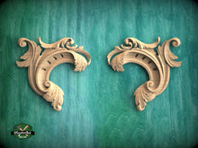 Load image into Gallery viewer, Pair of Baroque Decorative corner wood applique, Set of 2pc, decorative wood trim,