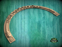 Load image into Gallery viewer, Carved Wood Arch - acanthus leaf, 1pc, Home Wall Embellishments, Furniture Carving, Wood Onlay