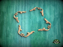 Load image into Gallery viewer, Classical-style hardwood acanthus cabinet onlays, Set of 4pc, decorative wood trim