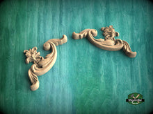 Load image into Gallery viewer, Flower hardwood corner Onlays, Set of 2pc, decorative wood, Classical-style hardwood acanthus cabinet onlays