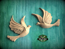 Load image into Gallery viewer, Pair of Doves Wooden Wall Decor, Unfinished Carved Birds, Wedding Doves, Symbol of Peace and Innocence,Pigeons, Holy Spirit Dove Church