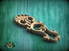 Load image into Gallery viewer, Classic Shell and Scroll Wooden Applique, Furniture Carving, Wood Onlay, 1pc, Unpainted