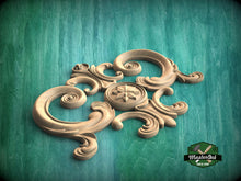 Load image into Gallery viewer, Regal Elegance: Ornamental Wooden Crest Applique, 1pc, Unpainted, Decorative Wood Trim, Wood Carved Applique Onlay, Home Wall Embellishments