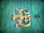 Personalized Regal Elegance: Ornamental Wooden Crest Applique, 1pc, Unpainted, Decorative Wood Trim, Wood Carved Applique Onlay