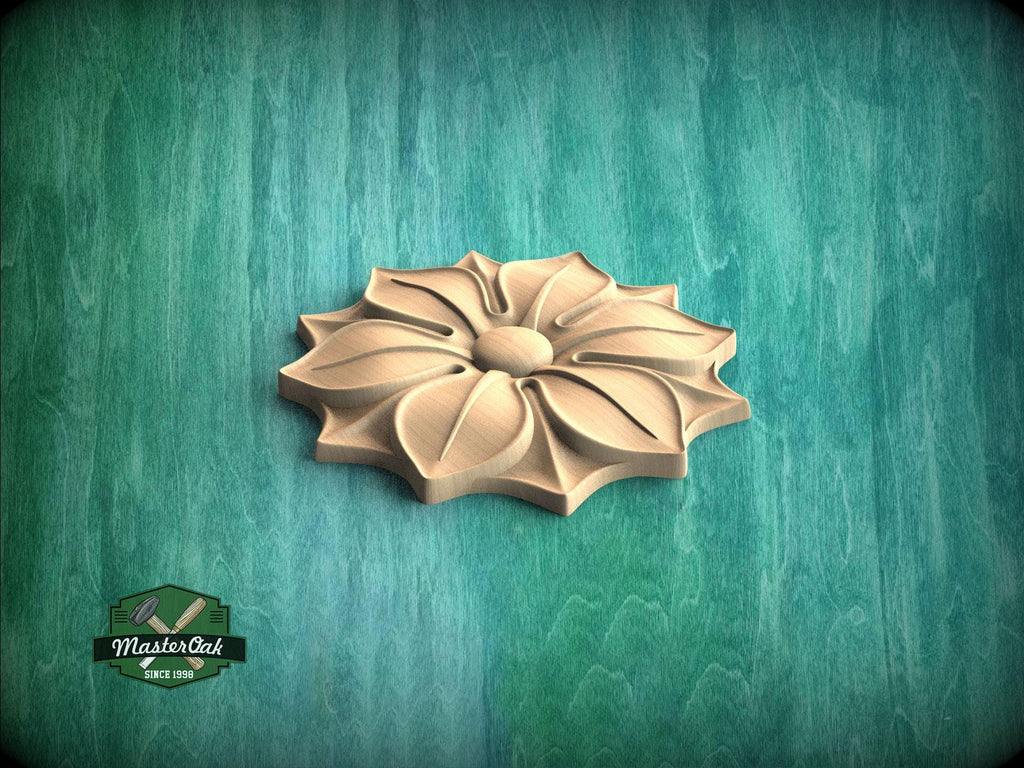 Wooden Rosette – Eight-Petal Floral Carving with Smooth Relief