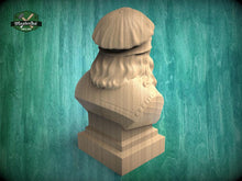 Load image into Gallery viewer, Leonardo da Vinci Bust | Hand-Sanded &amp; Hand-Toned | Gift for Artists and Inventors
