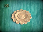 Personalized Petaline Crest Bloom — Aster Charm Emblem