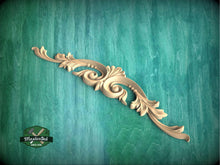 Load image into Gallery viewer, Baroque-Style Wood Applique with Curved Acanthus Leaves
