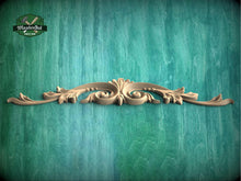 Load image into Gallery viewer, Baroque-Style Wood Applique with Curved Acanthus Leaves

