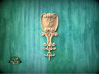 Personalized Elegant Vertical Wood Carving – Shield and Symbol Pattern Decor, Furniture Carving, Wood Onlay, 1pc, Unpainted