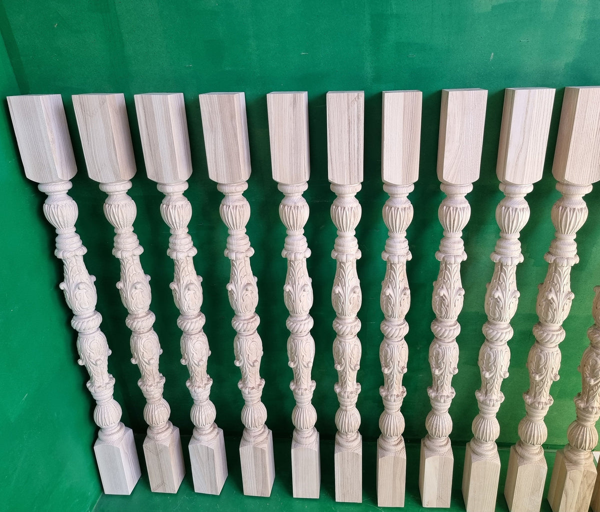 Carved balustrade of wood, carved banister of wood, stair balusters, Custom size wood balusters for stairs