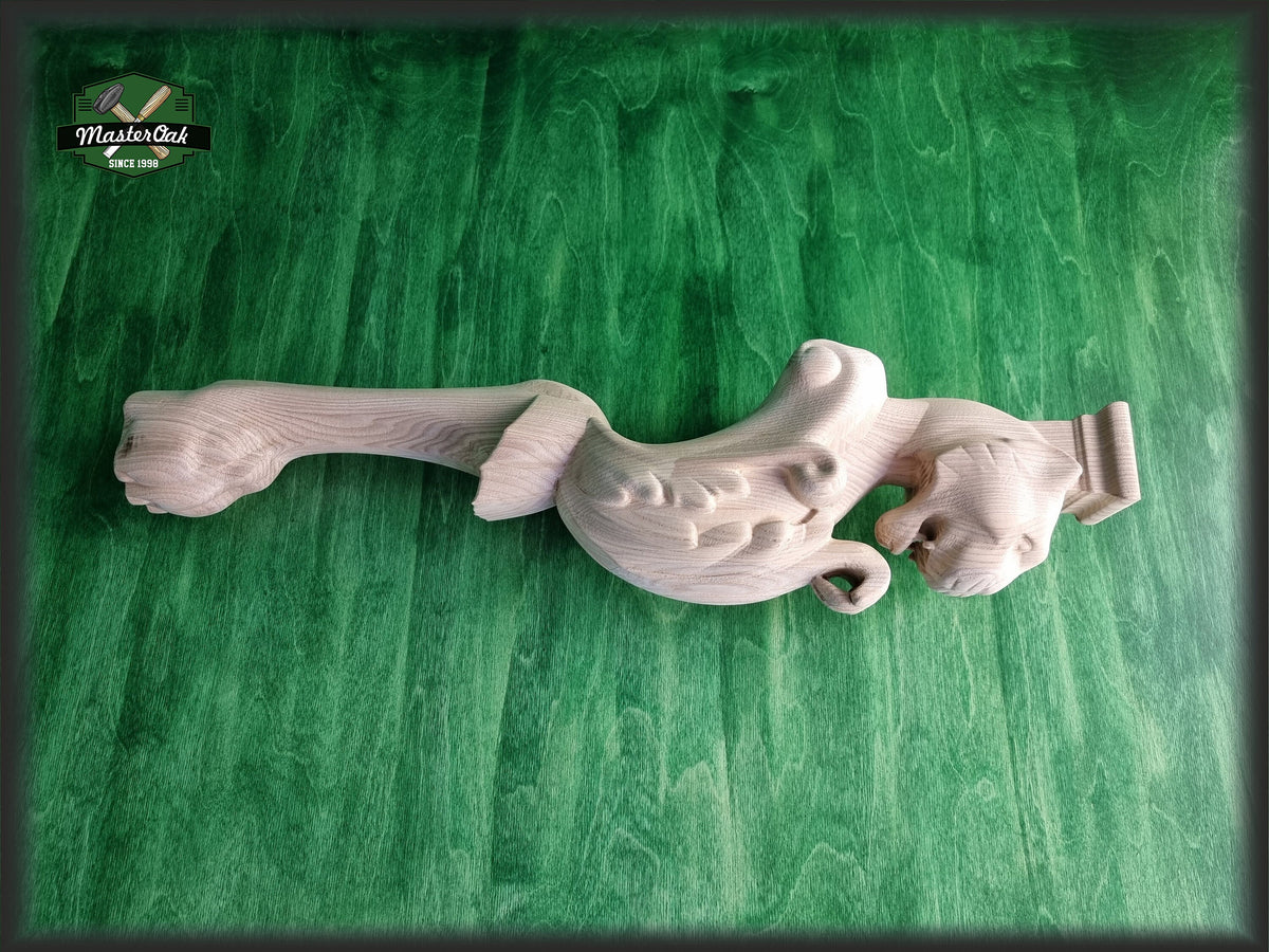 Lion Carved Leg, Lion post of wood