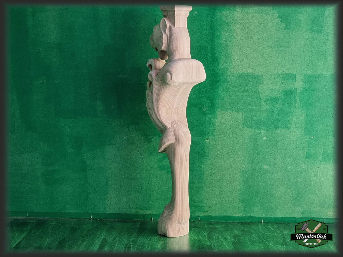 Lion Carved Leg, Lion post of wood