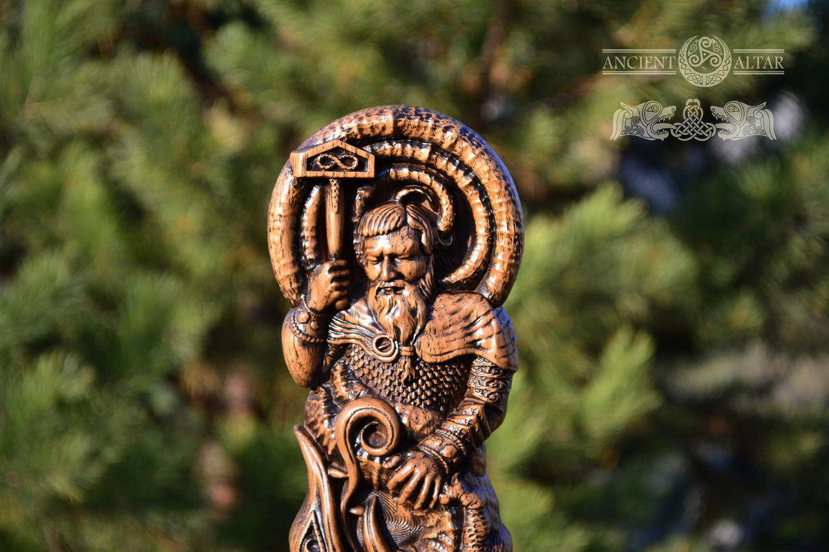 Thor statue, Ragnarok, Mjollnir, norse gods, wood carving altar heathen asatru viking god and goddes sculpture wooden scandinavian pantheon