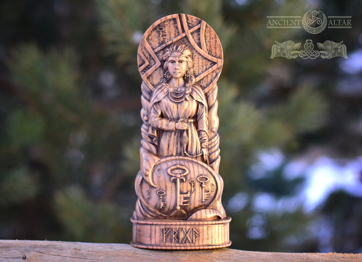 Frigg statue, Friga, Frigga, Norse gods, God Altar sculpture,  asatru viking god and goddes sculpture wooden scandinavian pantheon