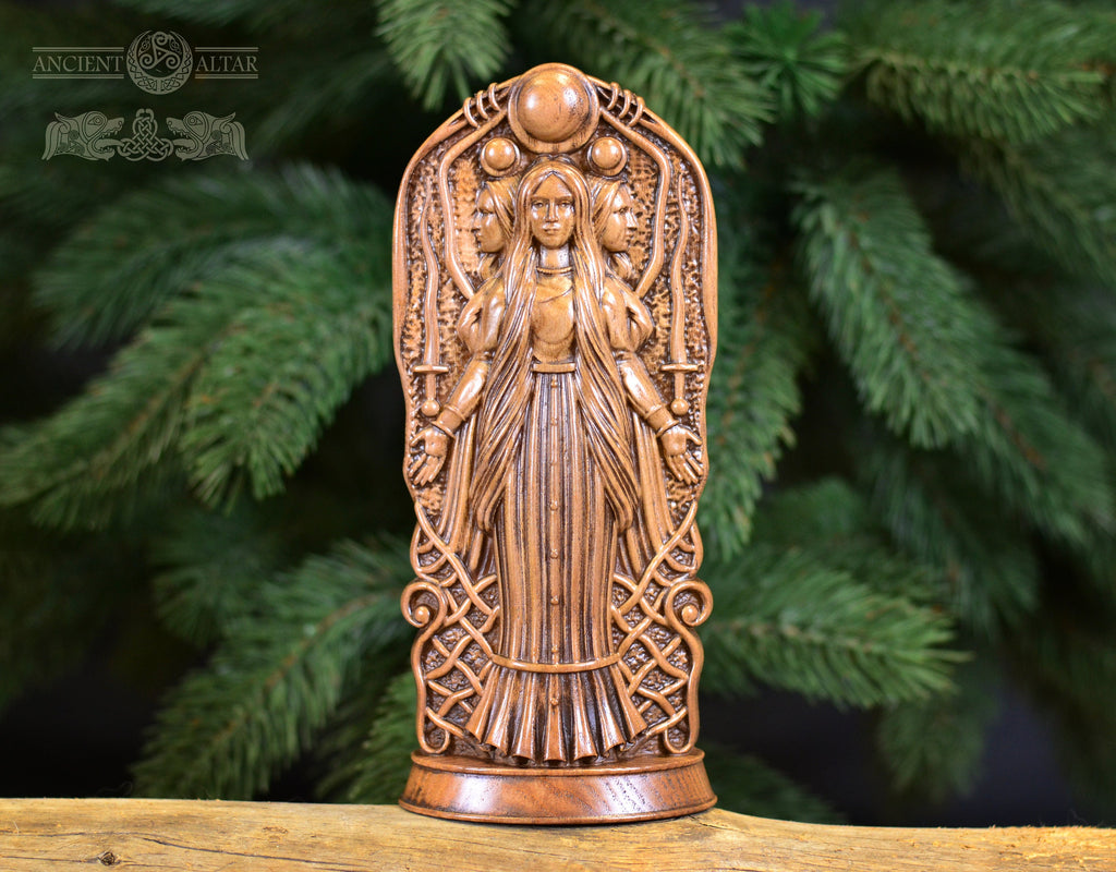 Hecate Goddess of Magic Black Statue, Hecate key, Witch statue, Pagan home altar,  witches, wicca statue, druid, witchcraft, hecate altar