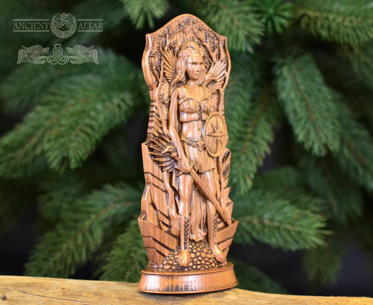 Morrigan statue, Goddess wooden statue Celtic Goddess, Morrigan wood figure Wooden carved statuette Statue for the home altar