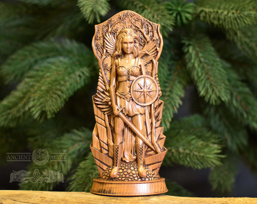 Morrigan statue, Goddess wooden statue Celtic Goddess, Morrigan wood figure Wooden carved statuette Statue for the home altar