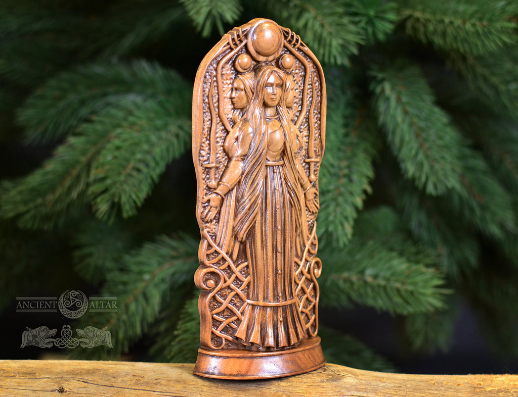 Hecate Goddess of Magic Black Statue, Hecate key, Witch statue, Pagan home altar,  witches, wicca statue, druid, witchcraft, hecate altar