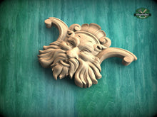 Load image into Gallery viewer, Green man Wall Plaque, Wooden Face Onlay, Green Man of wood, Wood Green Man, Oak Green Man Plaque, Green Man carved
