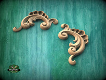 Load image into Gallery viewer, Pair of Decorative wood Baroque corners applique, Set of 2pc, decorative wood trim
